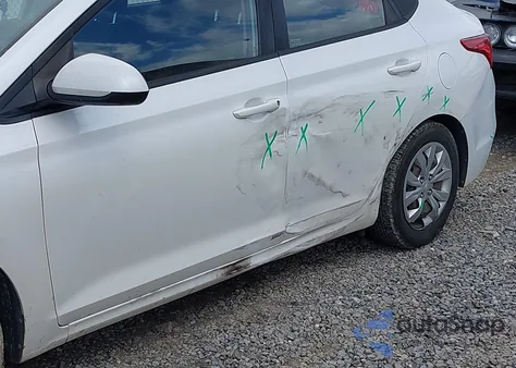 2020 Hyundai Accent Se из США, поврежденный, VIN 3KPC24A61LE098663